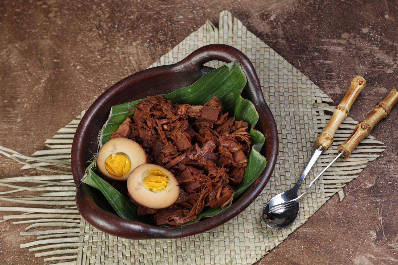 Sepiring gudeg nangka Yogyakarta
